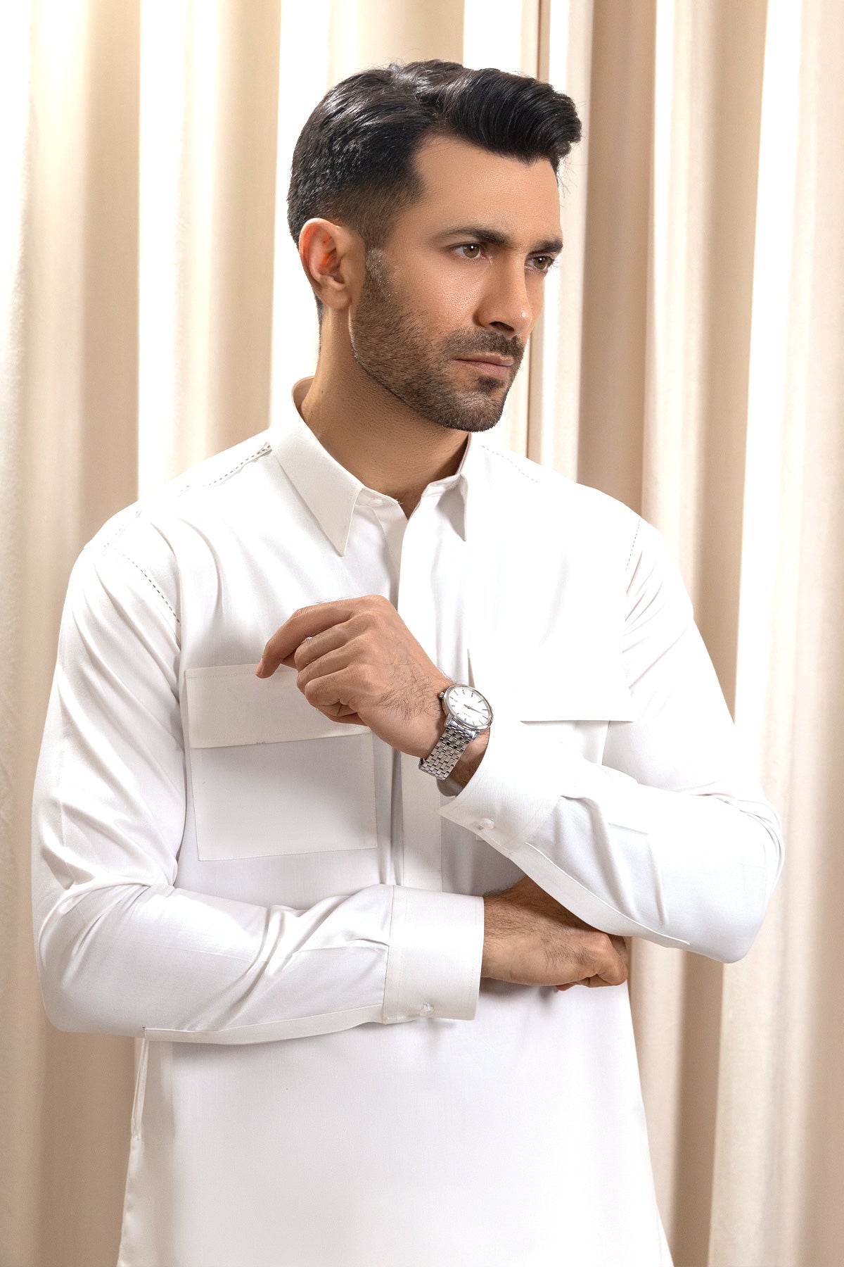 Men’s White Kurta Pajama – Modern Cut with Chest Pockets